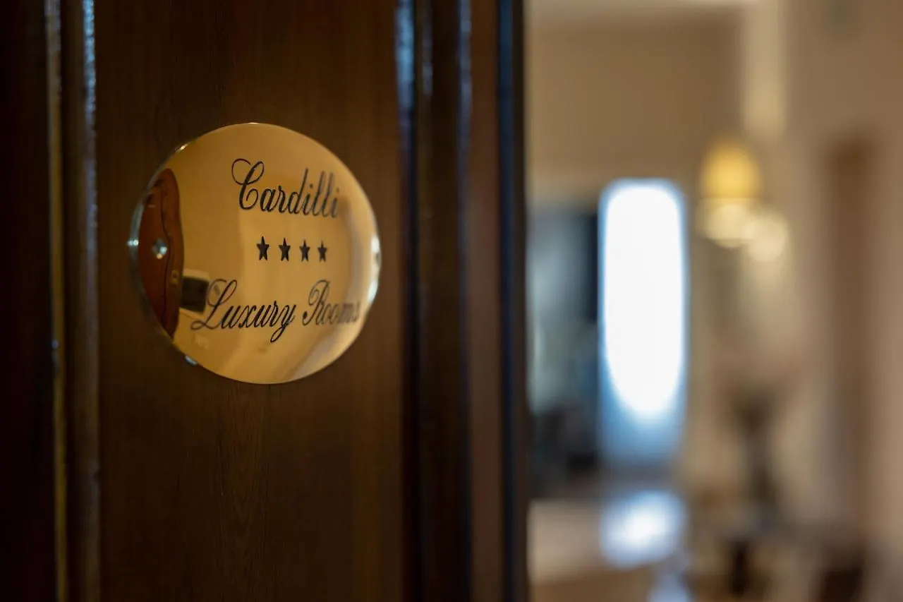 Cardilli Luxury Rooms Rome Bed & Breakfast