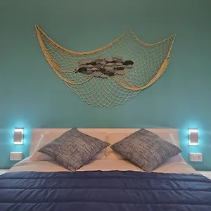  Holiday home Finestra Sul Mare Italy