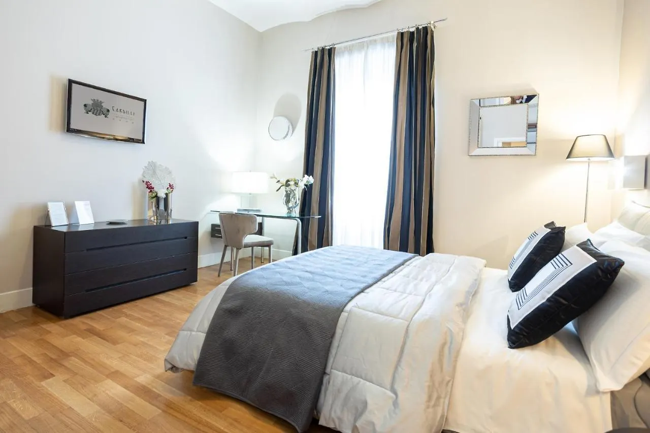 Cardilli Luxury Rooms Roma 2*,